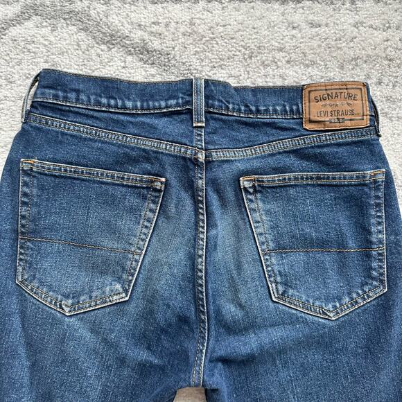 Levi's Signature Jeans 32 x 30 Medium Wash - Picture 6 of 9